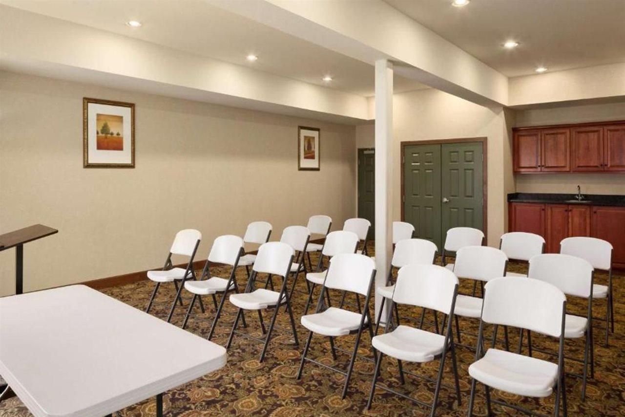 Country Inn & Suites By Radisson, Crestview, Fl מראה חיצוני תמונה