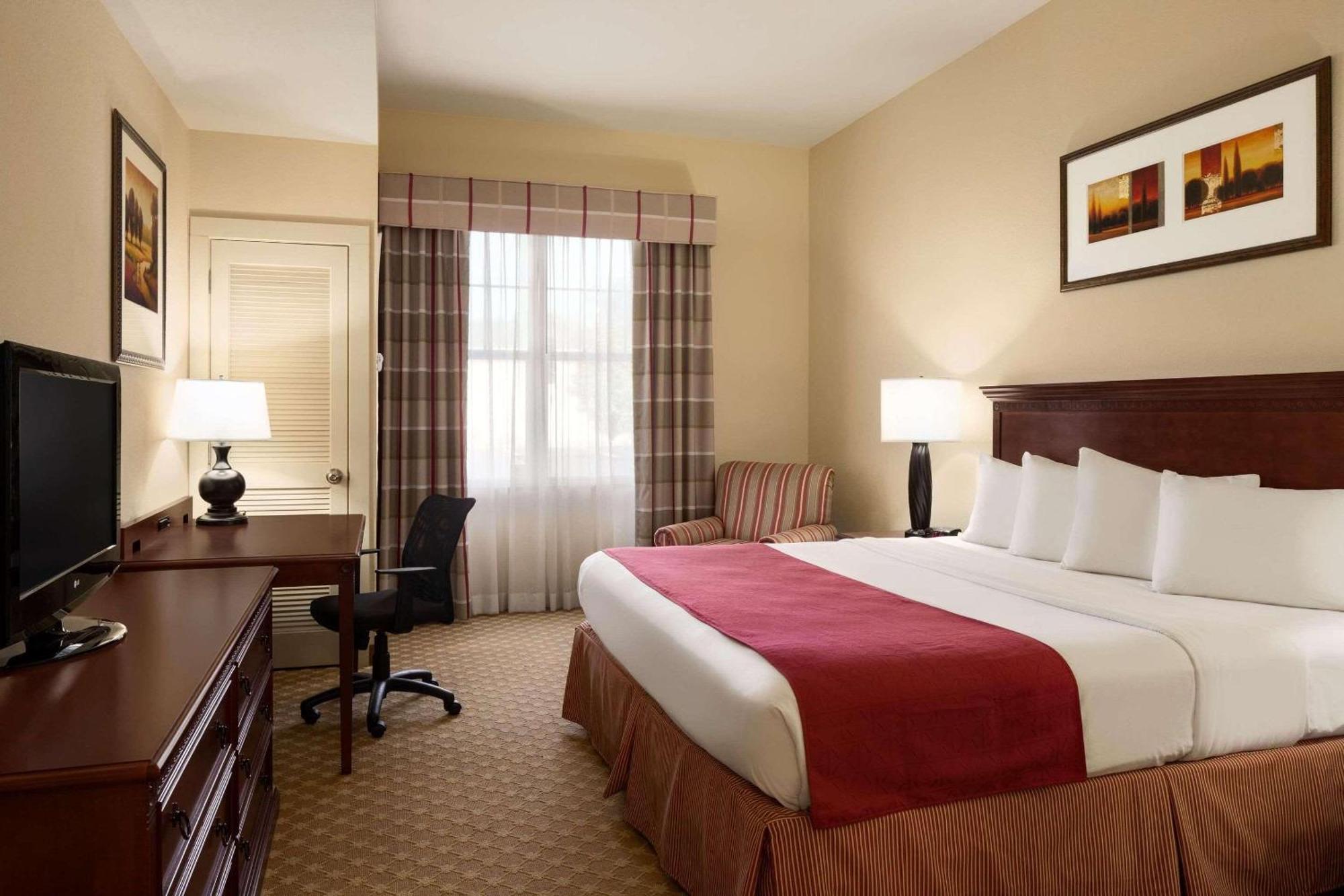 Country Inn & Suites By Radisson, Crestview, Fl מראה חיצוני תמונה