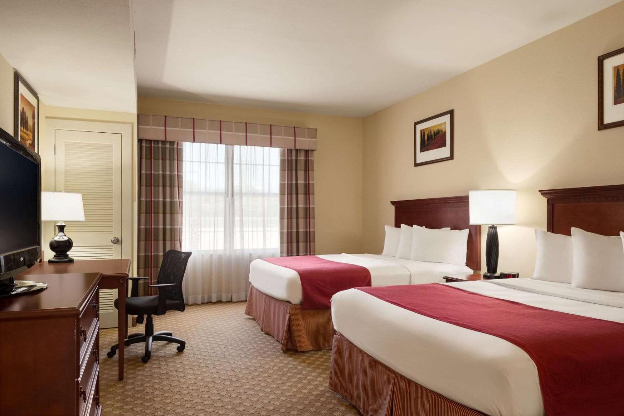 Country Inn & Suites By Radisson, Crestview, Fl מראה חיצוני תמונה